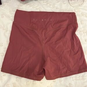 Balance athletica vitality cloud short in wildflower